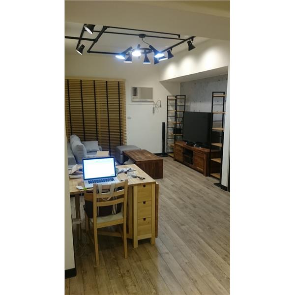 Robina 羅賓超耐磨地板(12mm) 聖母峰 Robina 羅賓超耐磨地板(12mm) 聖母峰
