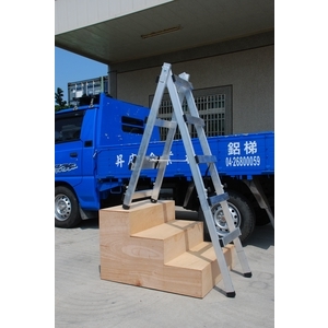 伸縮式活動梯-日登國際有限公司/昇座企業社