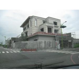 雄崗建設-大橋段獨棟別墅-順昌建材有限公司