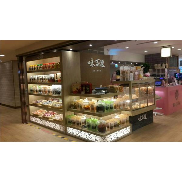 微風百貨美食街-京甫室內裝修設計工程有限公司