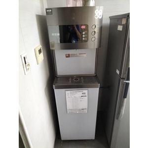 冰溫熱落地式飲水機-百順企業行
