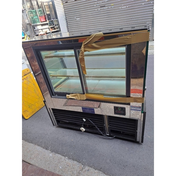 四尺圓弧蛋糕冰箱-百順企業行