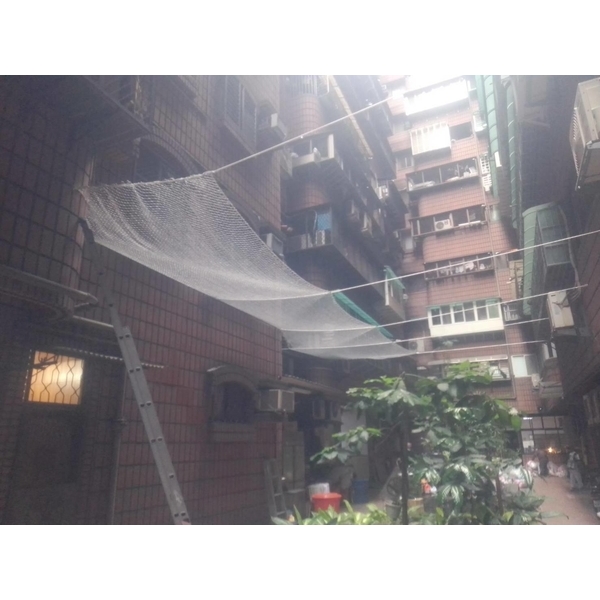 圓山諾貝爾大廈-防磁磚墜落網-開旭專業圍網有限公司