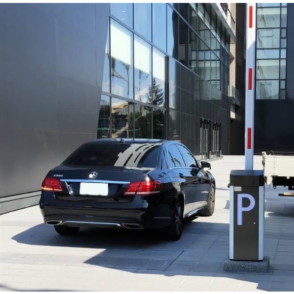 車道門禁管制系統-豪庭電機股份有限公司
