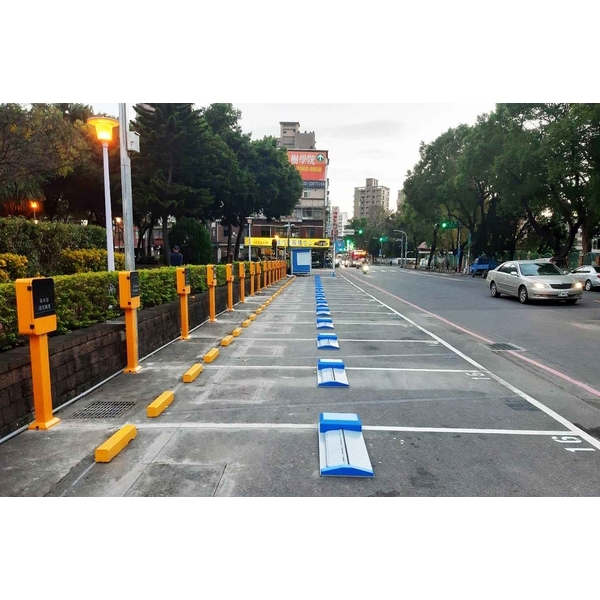 停車收費系統-地閘式-豪庭電機股份有限公司