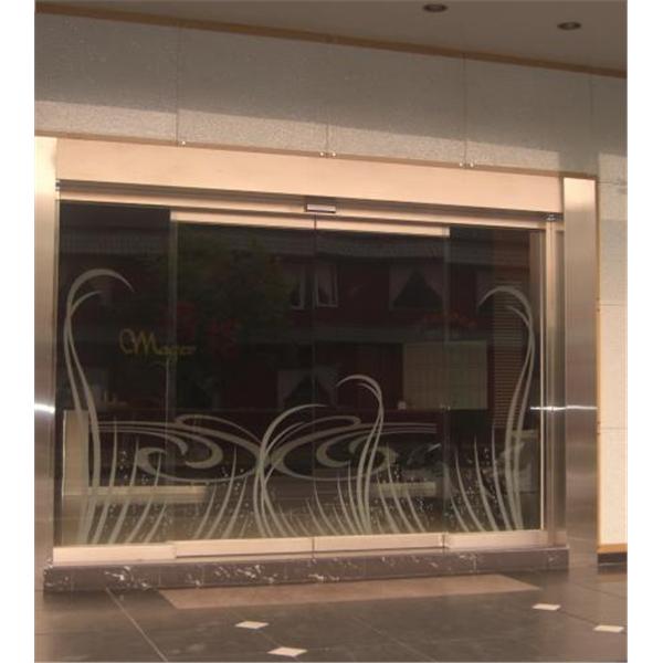 自動門