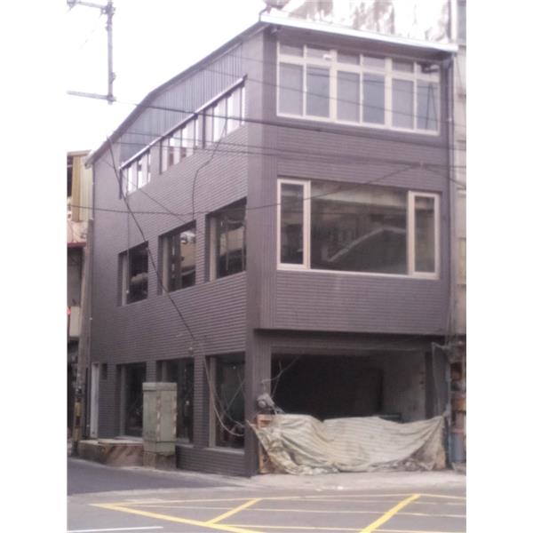 中古屋修改及加蓋鐵皮屋 中古屋修改及加蓋鐵皮屋