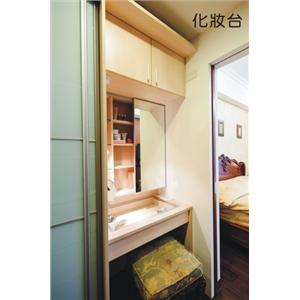 化妝台(二)