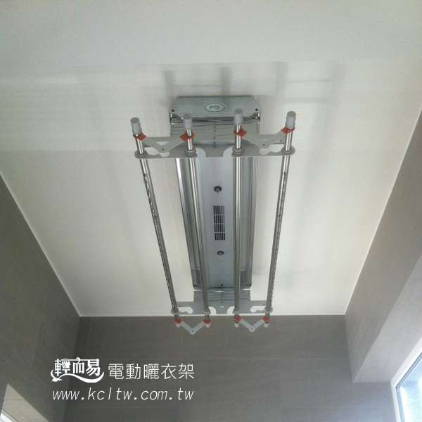 輕而易電動曬衣架完工實景-芯宇國際有限公司