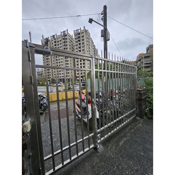 不鏽鋼門 不鏽鋼門