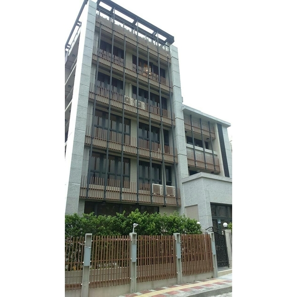 內湖三希院-圍牆造型格柵.直向格柵 內湖三希院-圍牆造型格柵.直向格柵