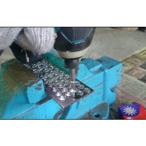 Vessel H & G等級起子頭 與 SD(順典)卓越系列起子頭..壽命測試比較-順典鐵工廠股份有限公司