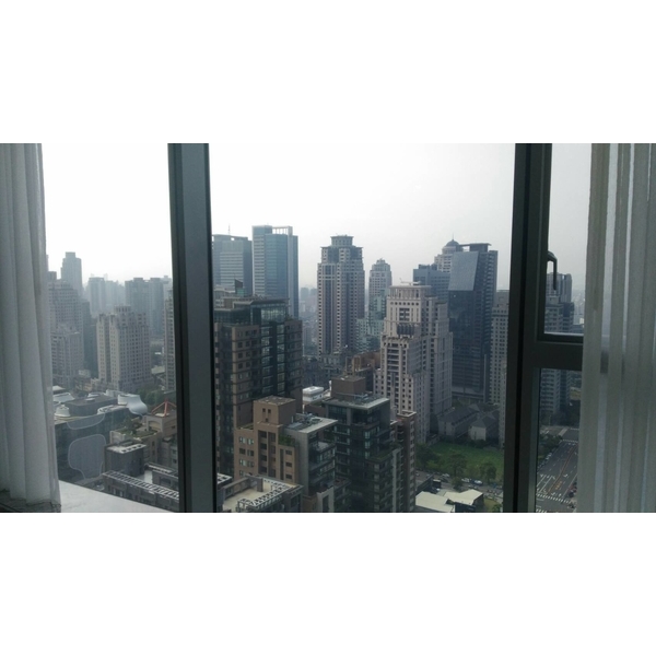 高透明反射型隔熱膜-新泰光學有限公司/帝航日