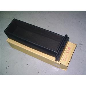 LUXGEN  SUV 置物抽屜-汎翔事業有限公司