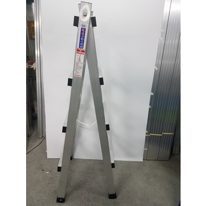 行走梯厚(全)-冠座企業有限公司